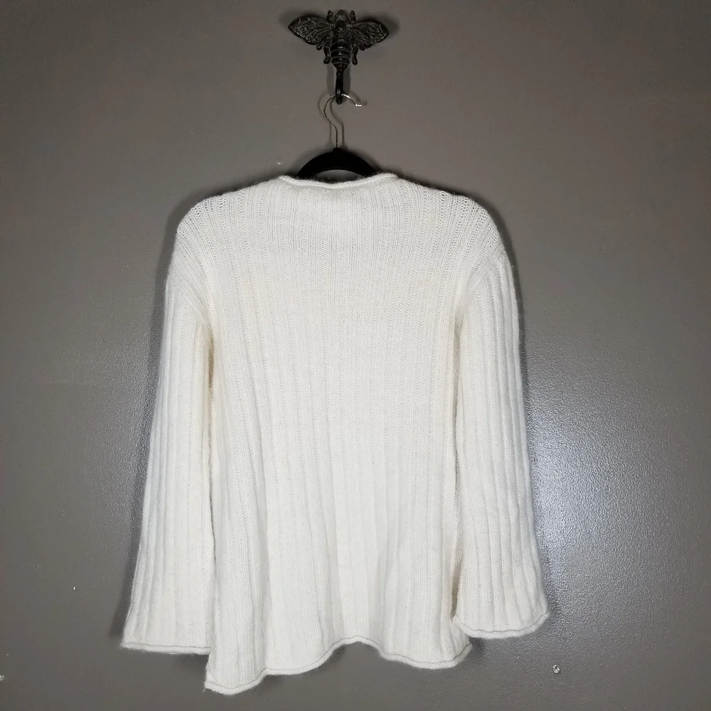 Mantari | Angelica Alpaca Fringe Cream Cozy Sweater - Picture 5 of 12